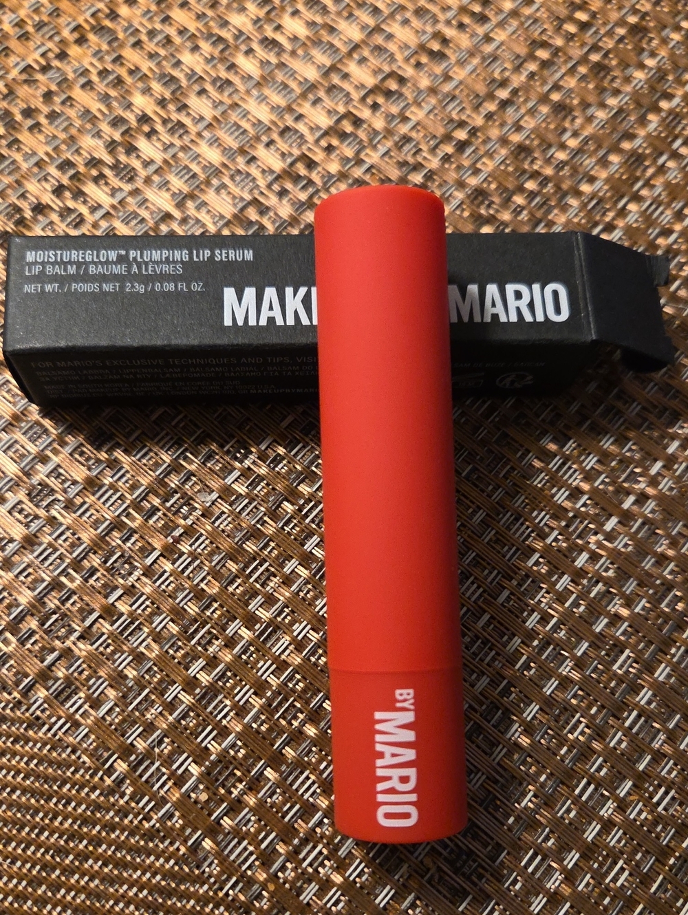 MoistureGlow Plumping Lip Serum - Color Strawberry Glow